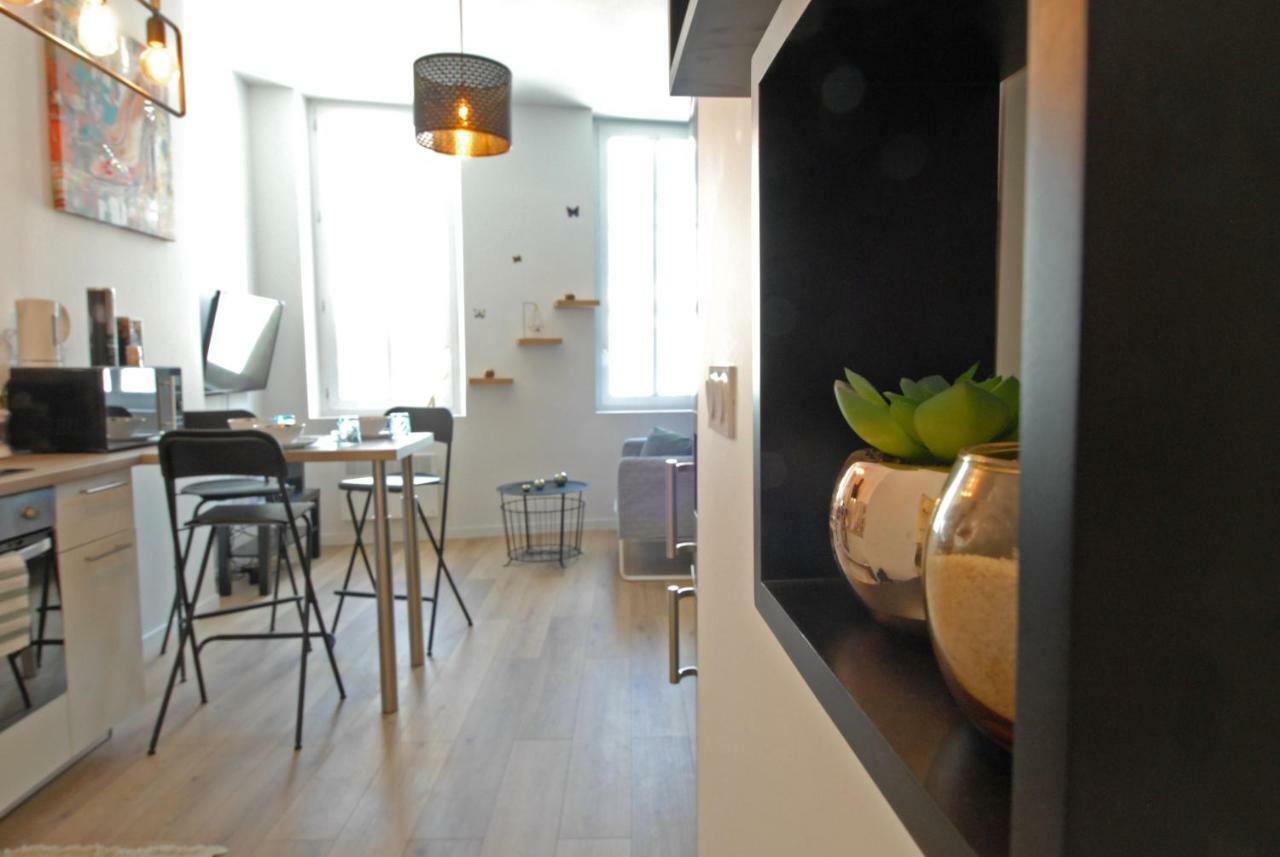 Appartement Neuf Hyper Centre _ Saint Ferreol Marseilles Buitenkant foto